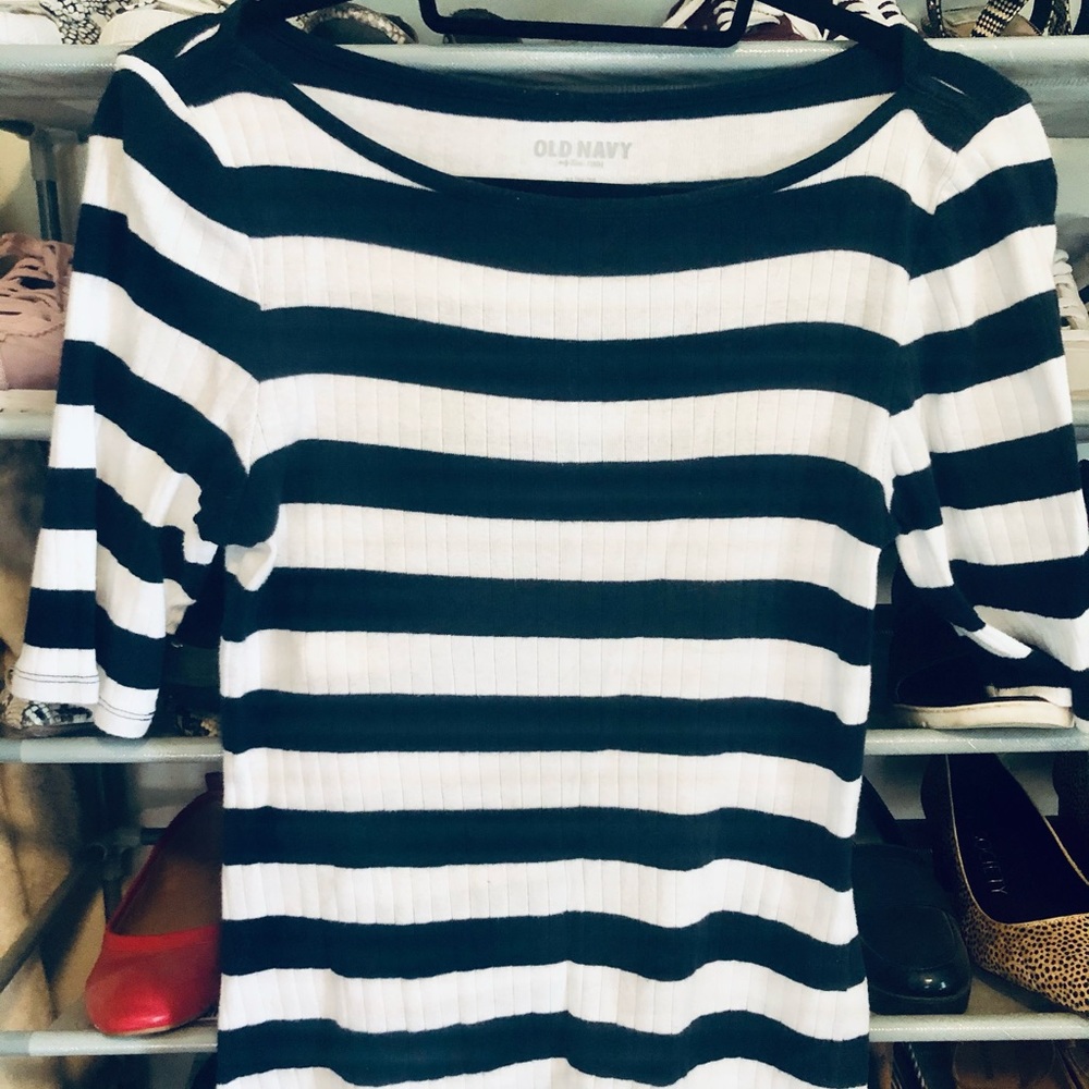 Old Navy striped elbow sleeve top